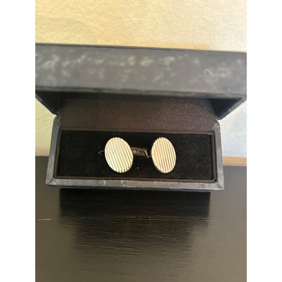 J Crew Sterling silver oval cuff links BB757 Flaw - Picture 2 of 5